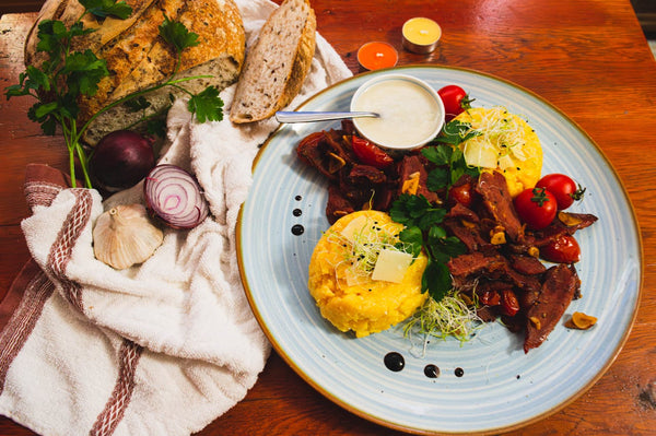 Rețete mâncăruri tradiționale românești - Idei de mâncare gătită autentică