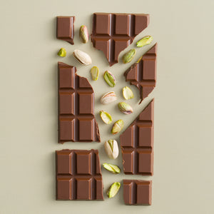 Ciocolată cu lapte și fistic 52% cacao - Răzvan Idicel - 80g
