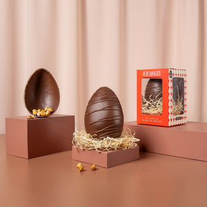 Chocolate egg with milk and hazelnuts 190 g