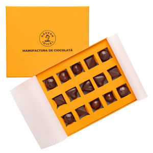 Cutia cu selecția de praline de ciocolată - Răzvan Idicel