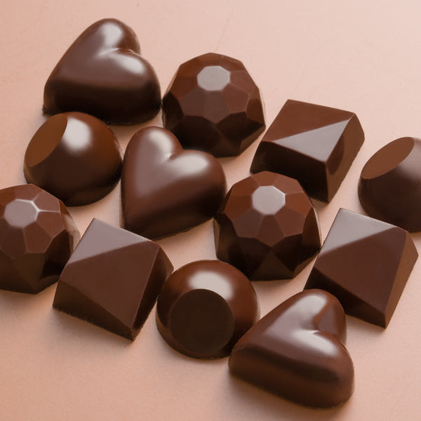 Cutia cu selecția de praline de ciocolată - Răzvan Idicel