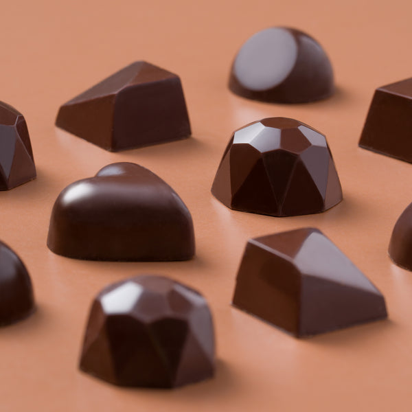 Cutia cu selecția de praline de ciocolată - Răzvan Idicel